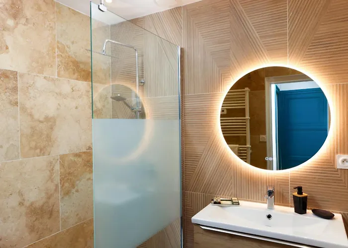 L'art De Gambetta Conciergeriedamecarcas *